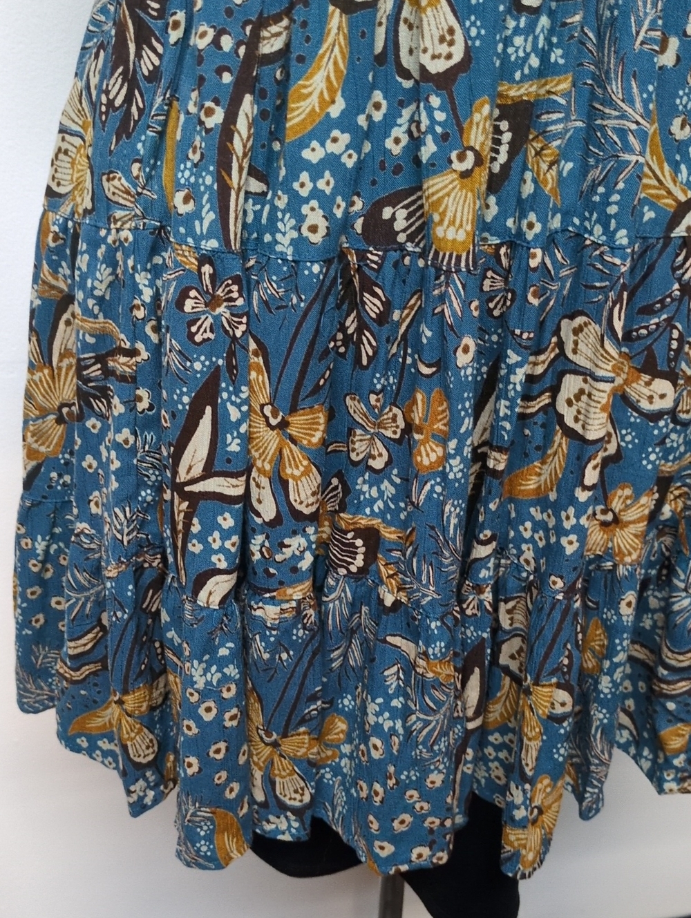 Angie Boho Floral Tie Back Cutout Tiered Mini Dress Teal Yellow, Size L - Picture 5 of 11